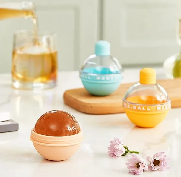 創意小燈泡冰球模具/6cm大冰球,慢慢融化/輕鬆脫模,不易融化 創意小燈泡冰球模具/6cm大冰球,慢慢融化/輕鬆脫模,不易融化